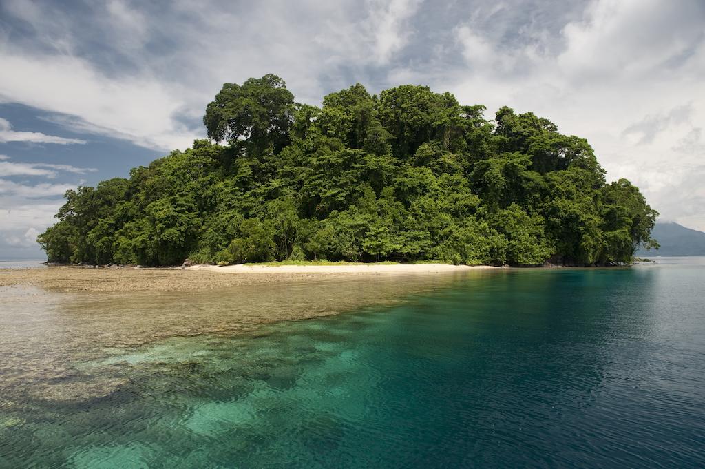 Walindi Plantation Resort Кимбе Экстерьер фото